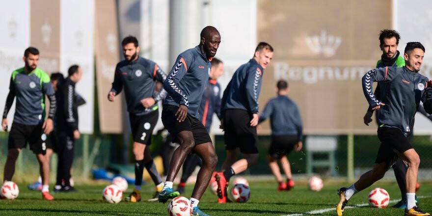 Atiker Konyaspor rövanşa hazır 