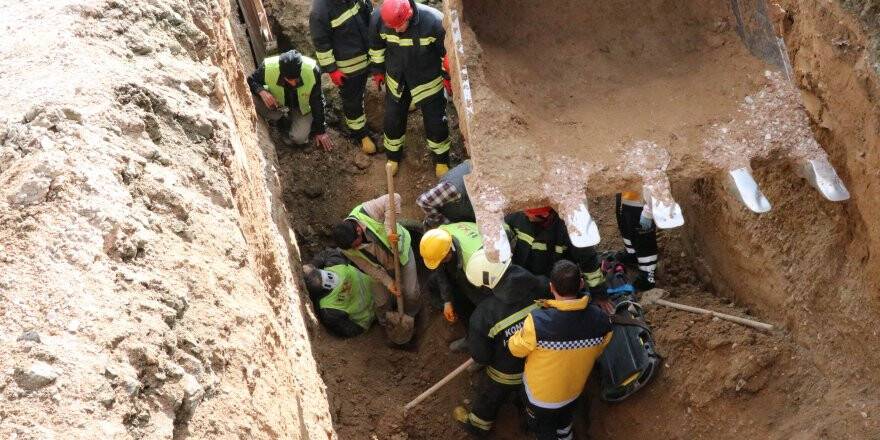 Göçükte kalan işçi itfaiye ekiplerince kurtarıldı 