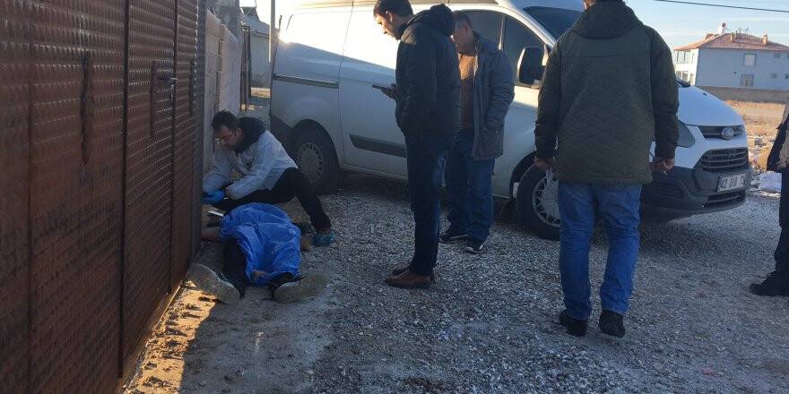 Konya'da Bir Genç Sokakta Ölü Bulundu