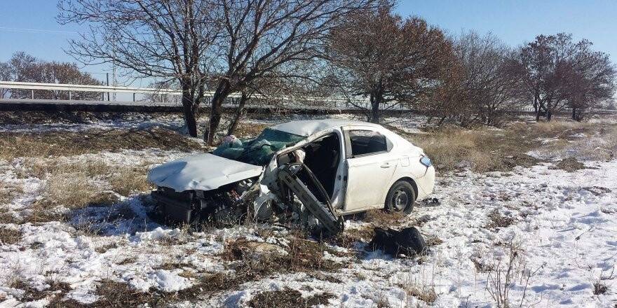  Karaman-Konya Yolunda trafik kazası: 2 yaralı 