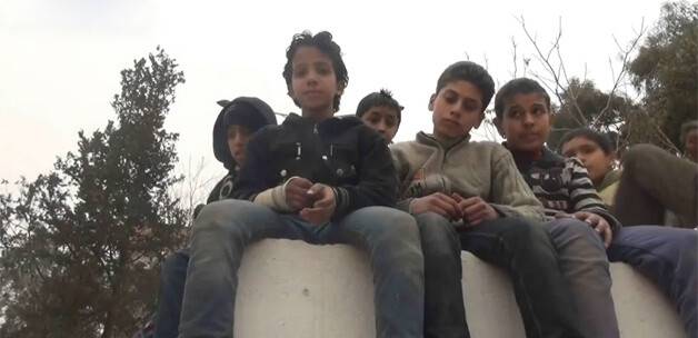 Çocukları doyuramayan annenin son çaresi