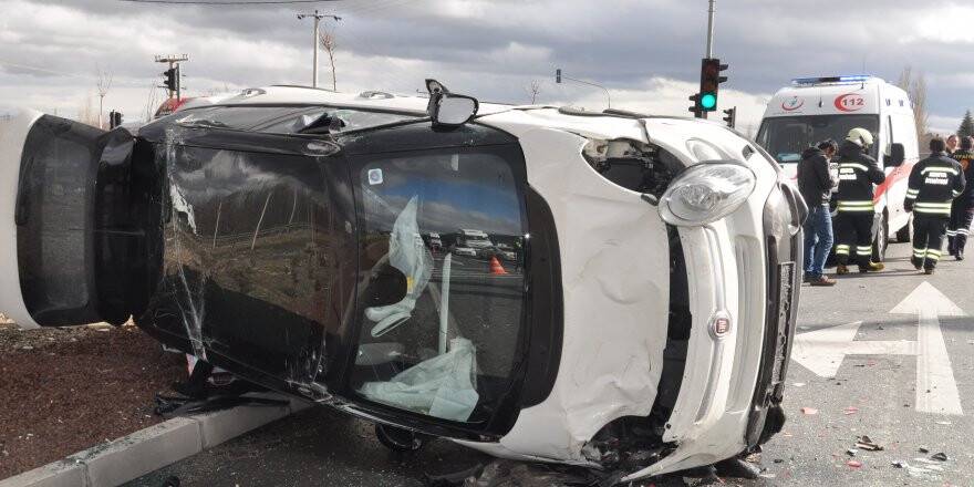 Akşehir'de Trafik Kazası: 4 Yaralı