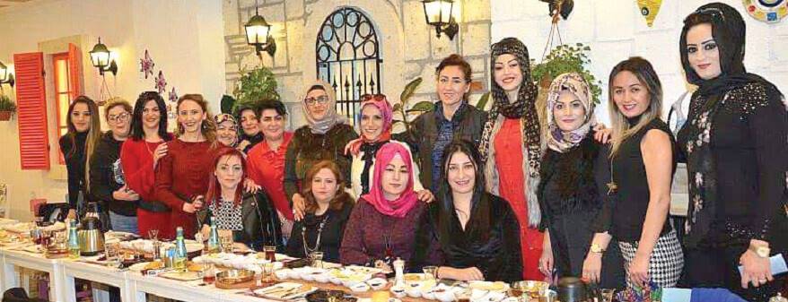 EMLAK DANIŞMANI BAYANLAR BİR ARADA