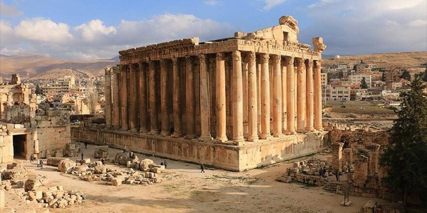 Dünyanın En Görkemli Tapınak Şehri 'Baalbek'