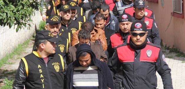 Sahte polis gerçek polisi dolandırdı