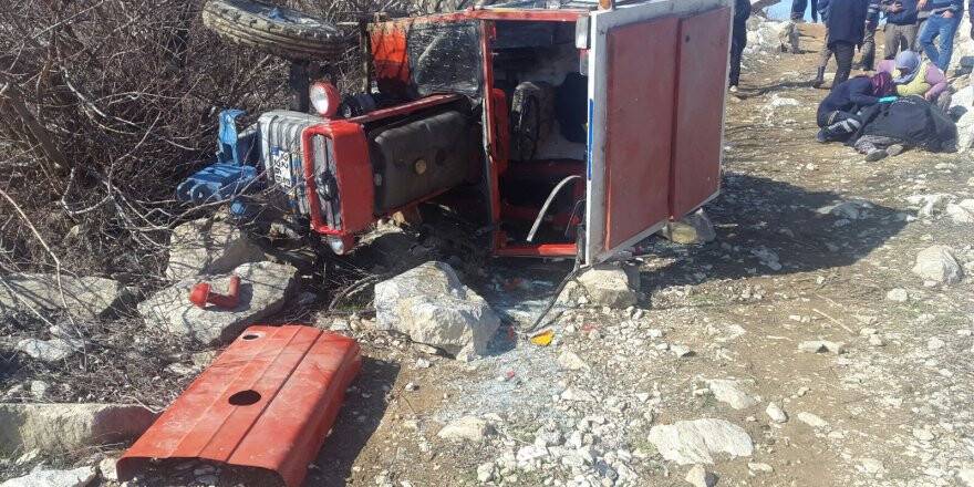 Ilgın'da Traktör Devrildi: 3 Yaralı
