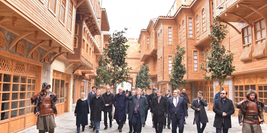 Konya’nın Tarihi Dokusu Belediye Başkanlarını Etkiledi     