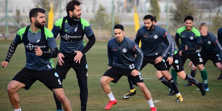 Atiker Konyaspor, Galatasaray Maçı Hazırlıklarına Başladı