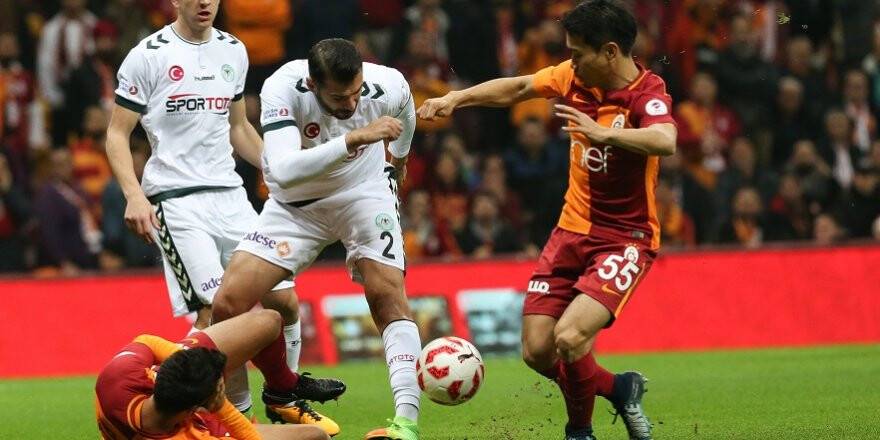 Galatasaray: 1 - Konyaspor: 1 (İlk Yarı)