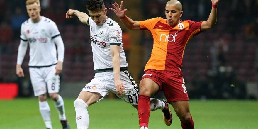 Konyaspor'da Ferhat sakatlandı