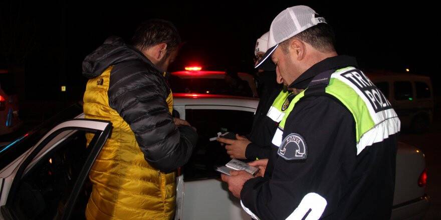 Konya'da 26 alkollü sürücüye yaklaşık 70 bin lira ceza