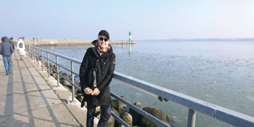 BAYRAM AYBASTI BALTIK DENİZİ KIYISINDA