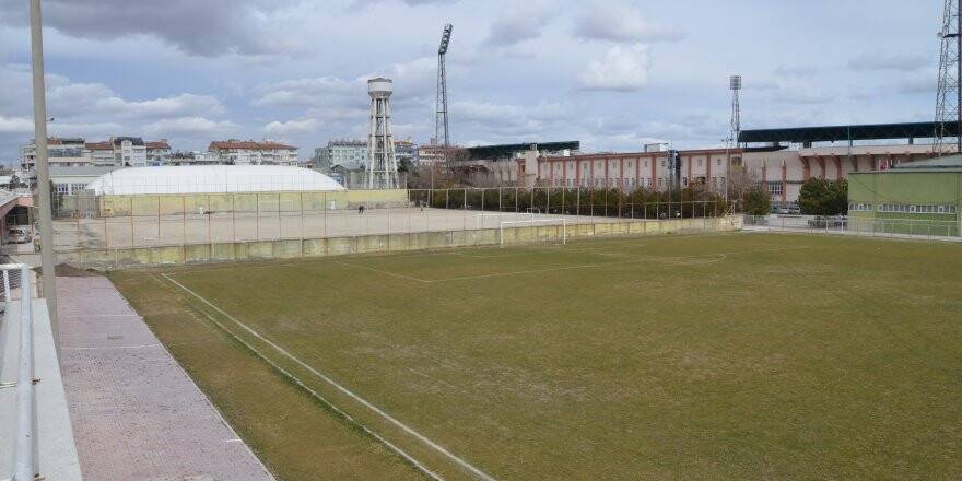 MUHACİR PAZARI STADA TAŞINIYOR