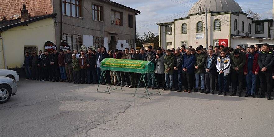 Yürükuslu, toprağa verildi