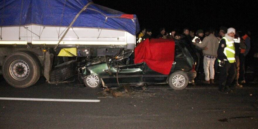 Konya'da feci kaza:1 ölü, 1 ağır yaralı