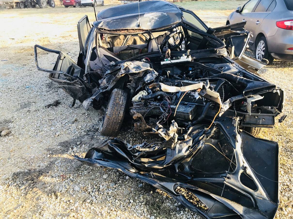 Konya'da Trafik Kazası: 3 Yaralı