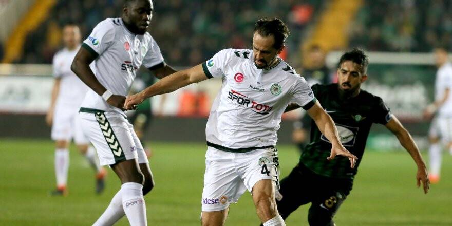 Birbirimizi geçemedik