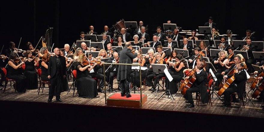 Cumhurbaşkanlığı Senfoni Orkestrası, Civelek'e Eşlik Edecek