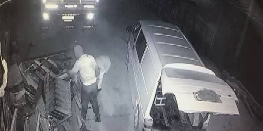 Konya'da araba yedek parçası hırsızlığı