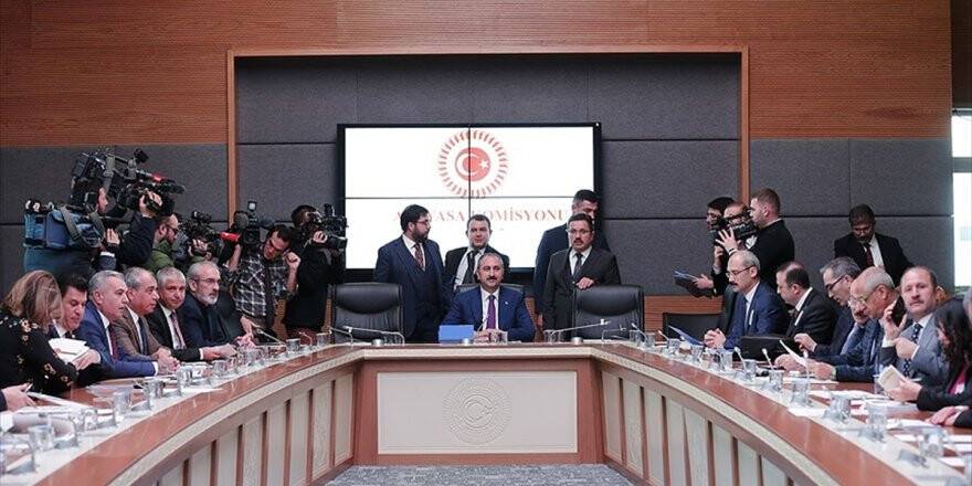 Adalet Bakanı Gül: Partiler İttifak Tercihine Sahip Olacak