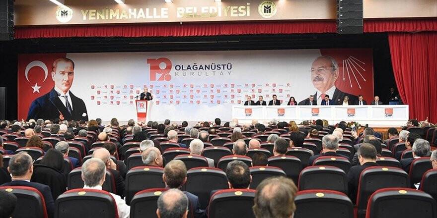 Chp'nin 19. Olağanüstü Kurultayı İkinci Gün Çalışmaları Başladı