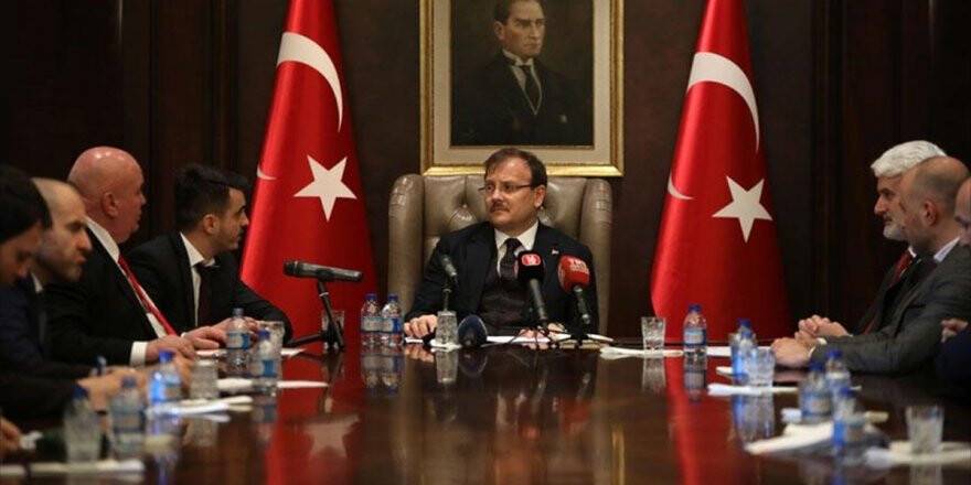 Başbakan Yardımcısı Çavuşoğlu: Türkiye Sivillerin Zarar Görmemesi İçin Azami Dikkat Göstermekte