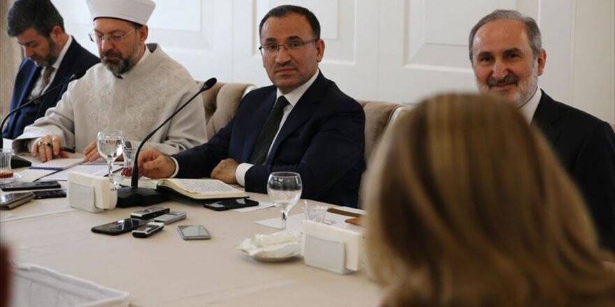 Başbakan Yardımcısı Bozdağ: Telefonda Fetva Verilmesi Dönemi Kapanıyor