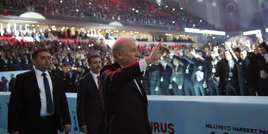 Bahçeli yeniden genel başkan