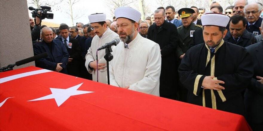 Hasan Celal Güzel Son Yolculuğuna Uğurlandı