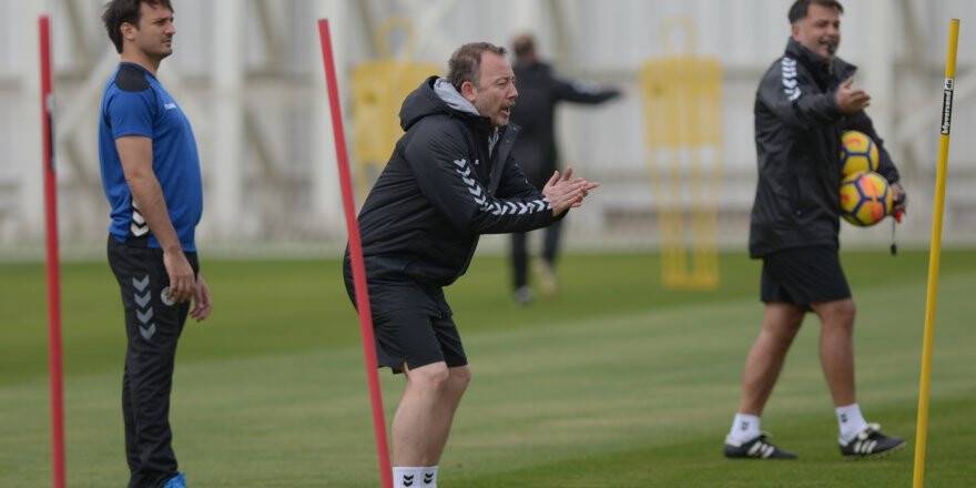 Konyaspor'da Osmanlıspor Maçı Hazırlıkları