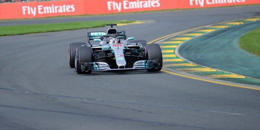 Avustralya'da Pole Pozisyonu Hamilton'ın
