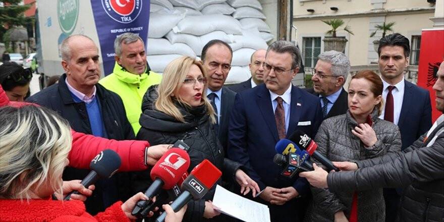 Tika'dan Arnavutluk'taki Selzedelere Yardım