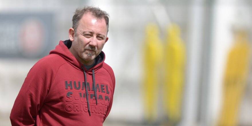 Konyaspor'da Osmanlıspor mesaisi sürüyor