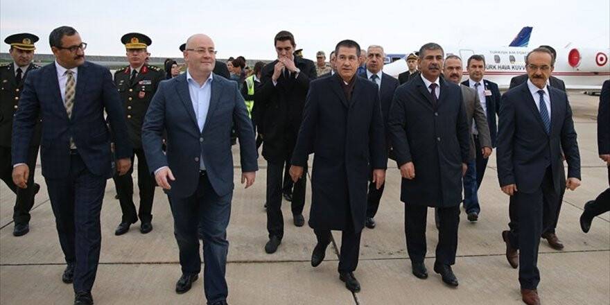 Milli Savunma Bakanı Canikli, Gürcistan Ve Azerbaycanlı Mevkidaşlarını Giresun'da Karşıladı