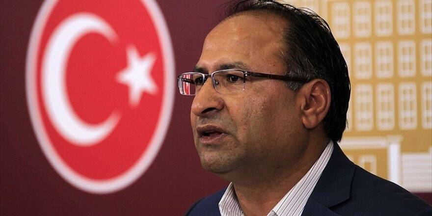 Beşiktaş'ı Romanlardan Özür Dilemeye Davet Etti