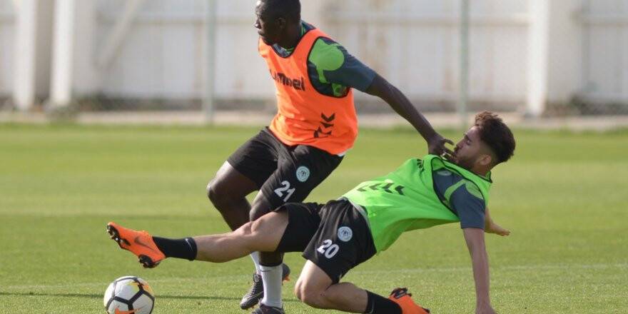Atiker Konyaspor taktik çalıştı