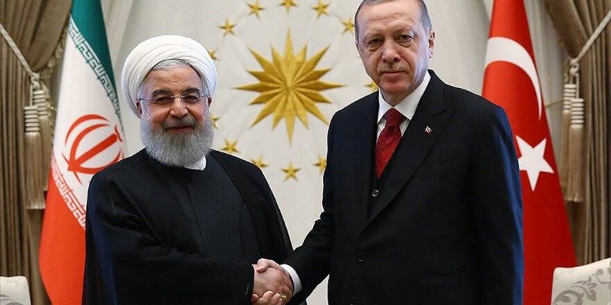 Erdoğan İle Ruhani Suriye'yi Görüştü