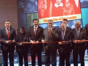 Neşet Ertaş Sanat ve Gösteri Merkezi AçıldI