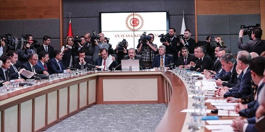 Anayasa Komisyonu Ortak Seçim Önergesi İçin Toplanıyor