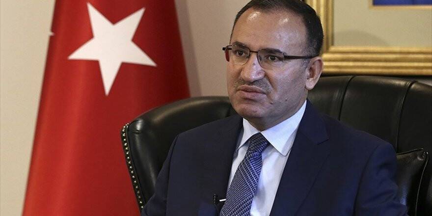 Başbakan Yardımcısı Bozdağ: Muhafazakarların 'Deizme' Kaydığı Söylemleri Kirli Bir Tuzak