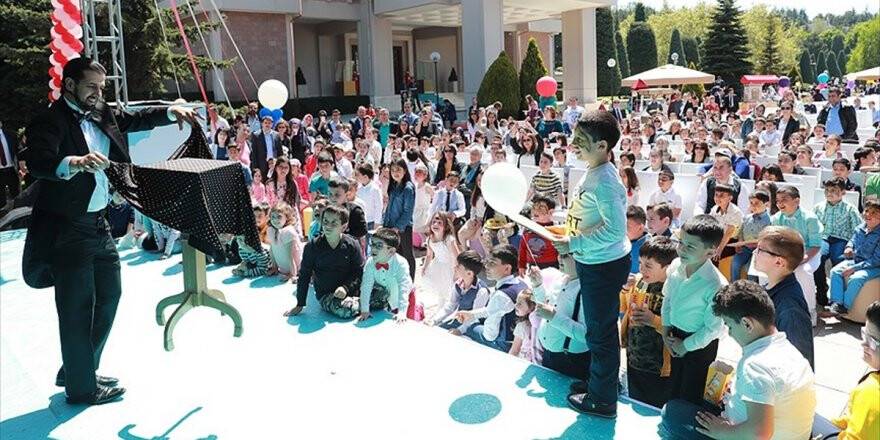 Çankaya Köşkü'nde 23 Nisan Coşkusu