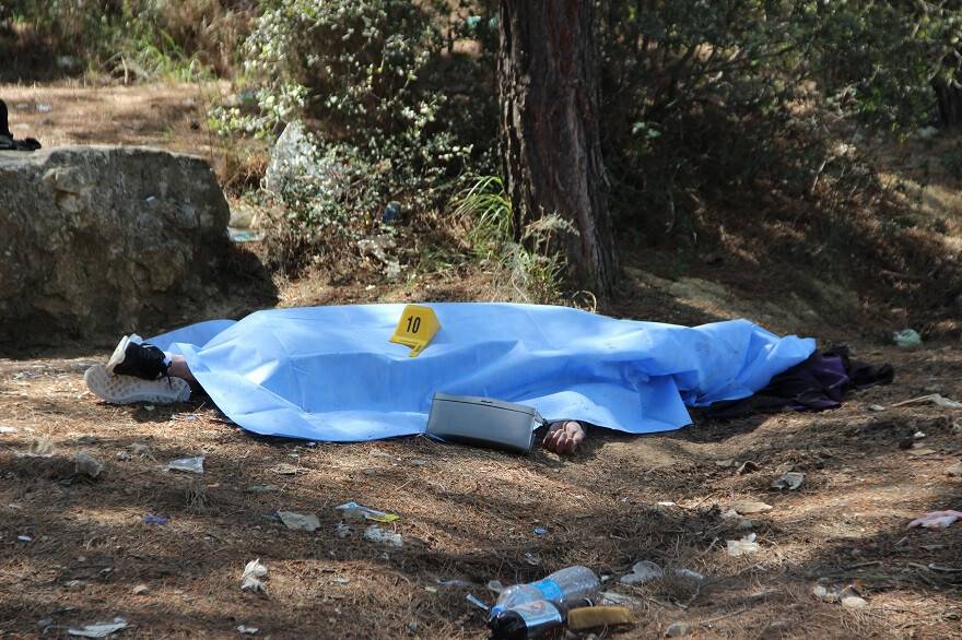 Önce Karısını Sonra Sevgilisini Öldürdü