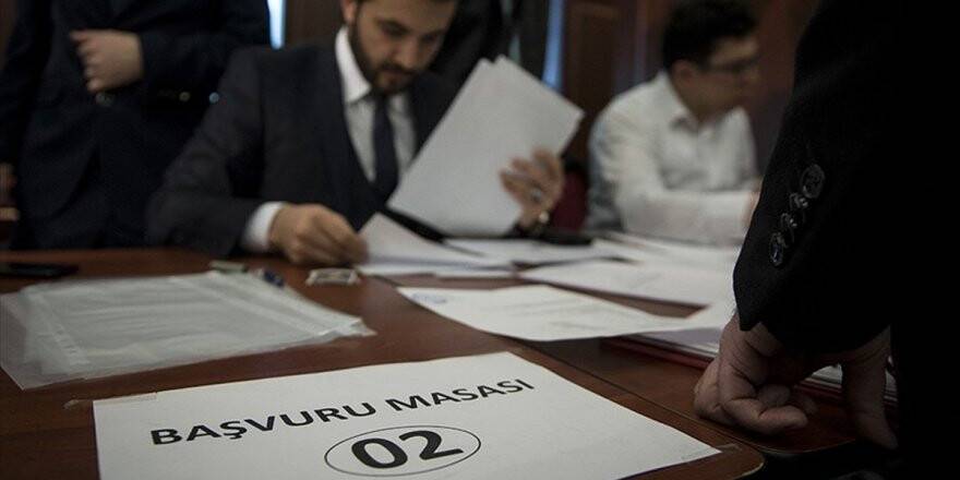 Ak Parti'ye 2 Günde 1873 Kişi Aday Adaylığı İçin Başvurdu
