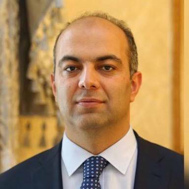 Küçükbayrak aday adayı oldu
