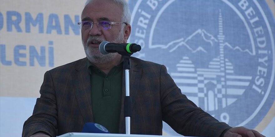 Ak Parti Grup Başkanvekili Elitaş: İlk Defa Kiraya Verilen Milletvekillerini Gördük