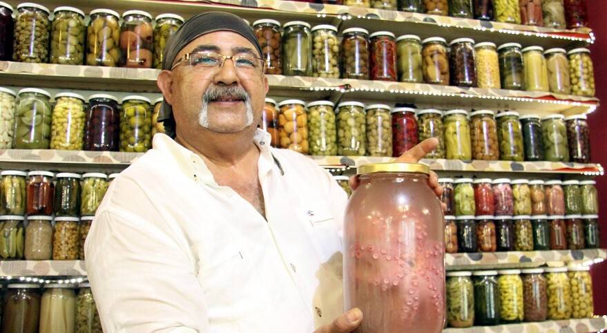 Hobi olarak başladığı turşuculukta 236 çeşide ulaştı