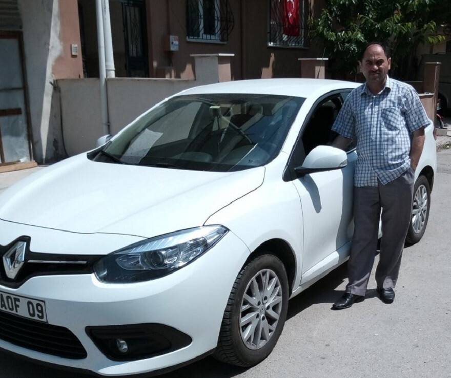 Sigara İçmedi, Araba Aldı