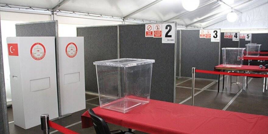 Çavuşoğlu'ndan Yurt Dışı Seçmenlere Uyarı