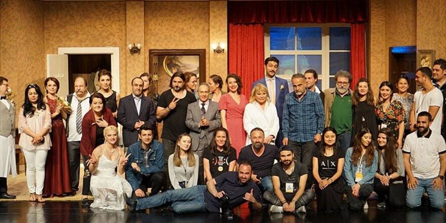 'Üsküp Ve Berlin'de Devlet Tiyatrosu Bölgesi Kurmak İstiyoruz'