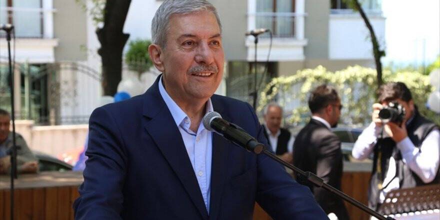 Sağlık Bakanı Demircan: Bilgiye Dayanan Bir Toplum Haline Gelmedikçe Faturayı Öderiz